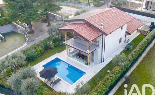 Villa a Soiano del Lago, Lombardia, Italia 1