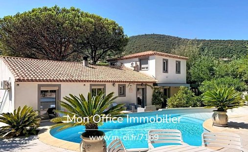 House in La Croix-Valmer, Provence-Alpes-Côte d'Azur, France 1