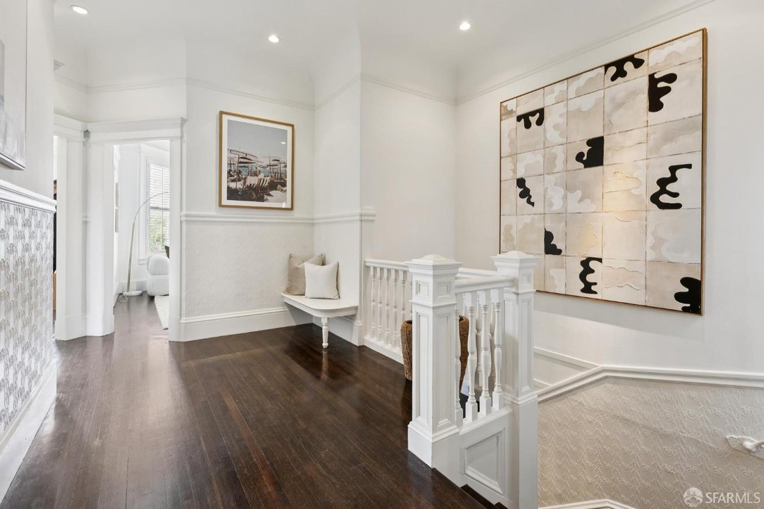 Condo in San Francisco, California, United States 2 - 18689276