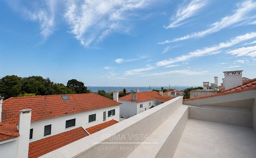 House in Beato, Lisbon, Portugal 1