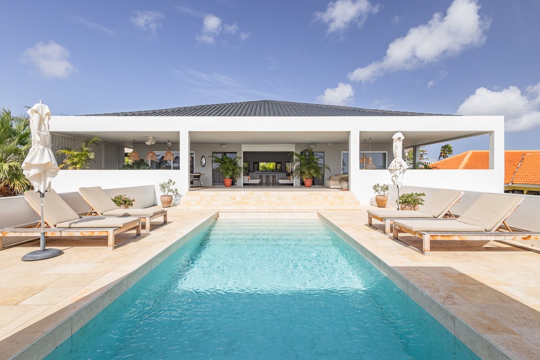 House in Jan Sofat, Curaçao 1 - 18686475
