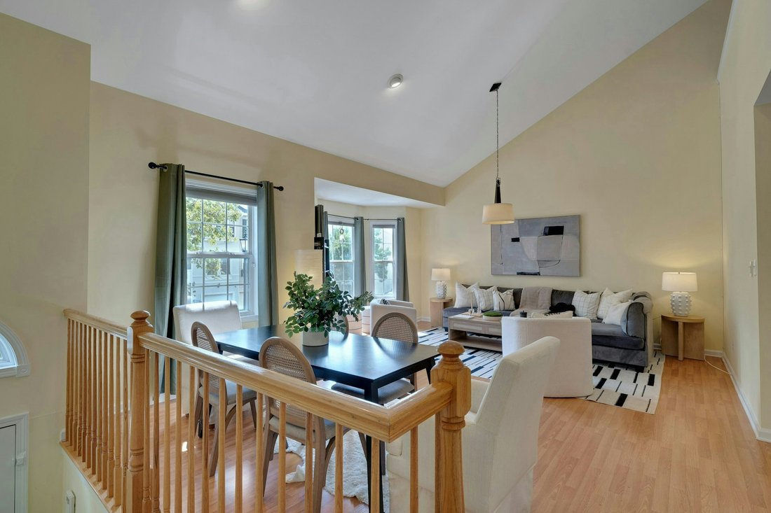 Townhouse in Nutley, New Jersey, United States 3 - 18680451