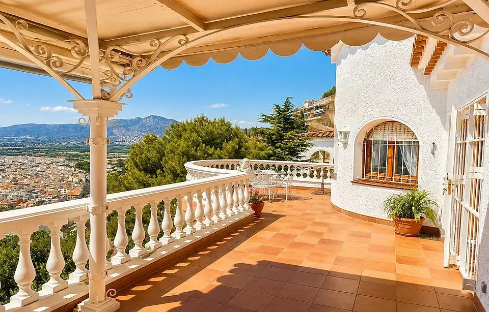 Villa in Roses, Catalonia, Spain 5 - 18687253