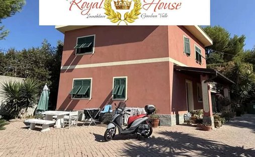 Villa à Laigueglia, Ligurie, Italie 1