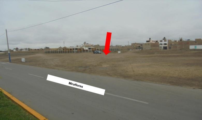 Land in Pisco, Belarus 2 - 18688773