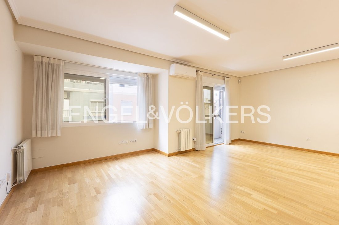 Wohnung in Extramurs, Valencia, Spanien 3 - 17622867