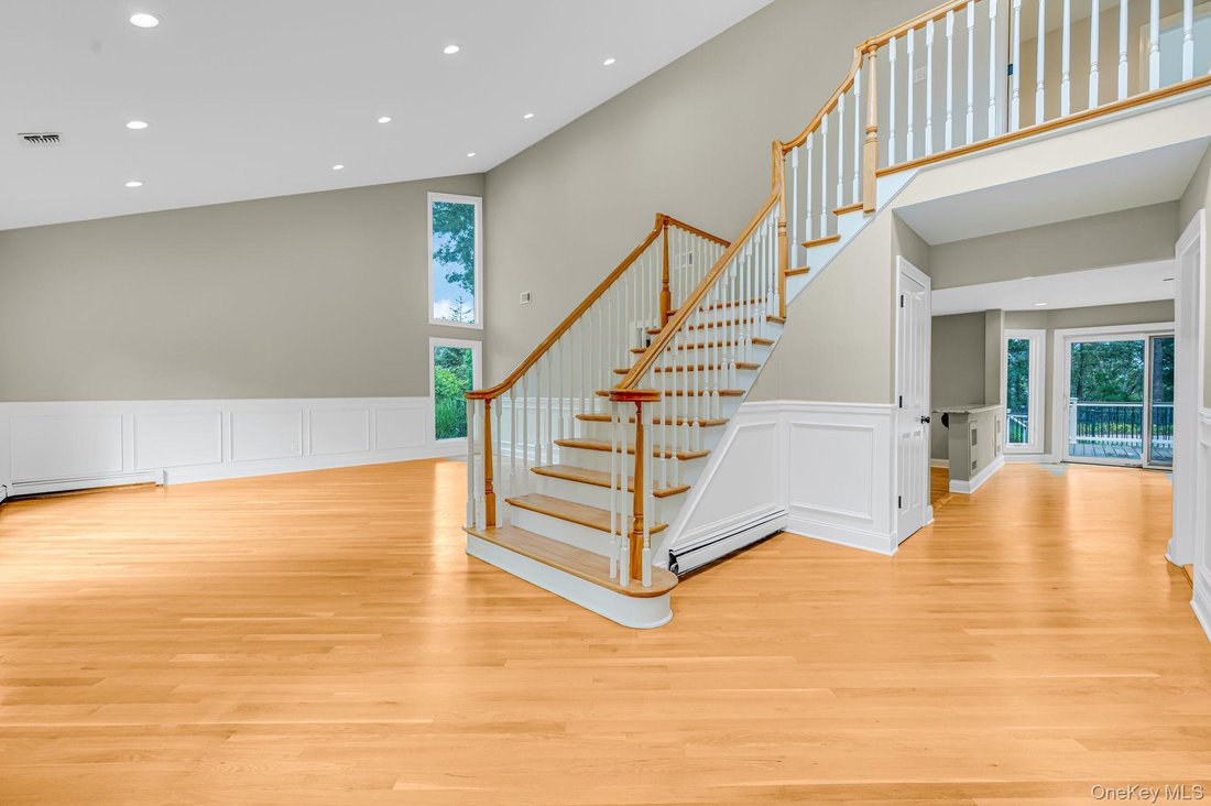 Casa a Commack, New York, Stati Uniti 4 - 18689471