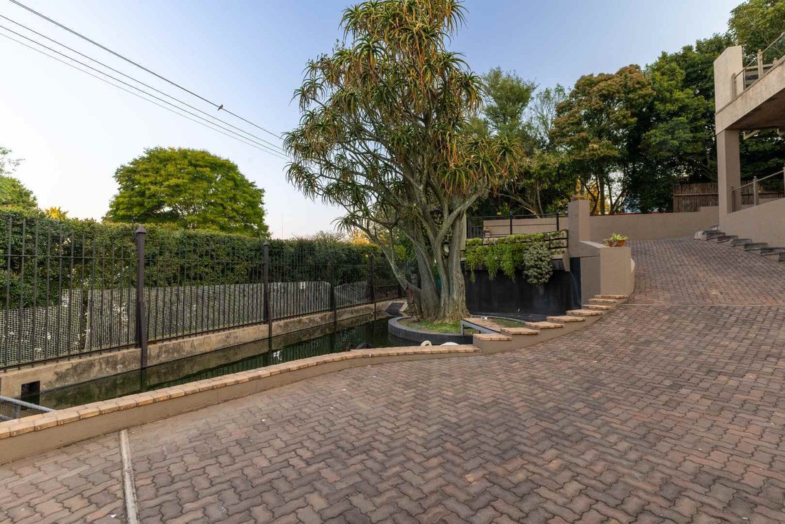 House in Pretoria Central, Gauteng, South Africa 3 - 18687437