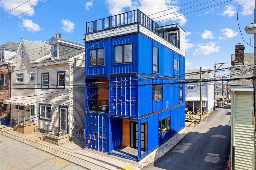 House in Pittsburgh, Pennsylvania, United States 1 - 18689252
