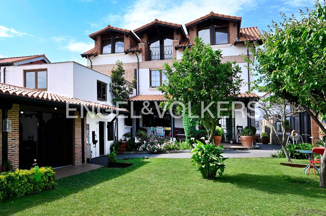 House in Santa Cruz de Bezana, Cantabria, Spain 3 - 17866811