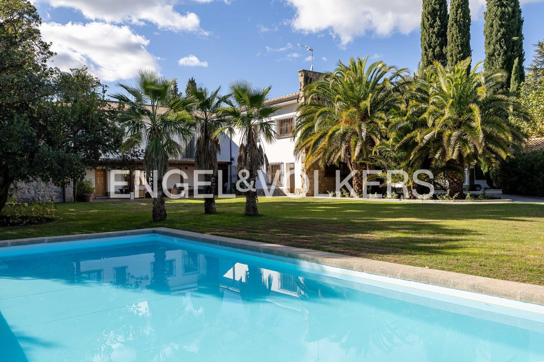 Haus in Aravaca, Madrid, Spanien 2 - 16699124
