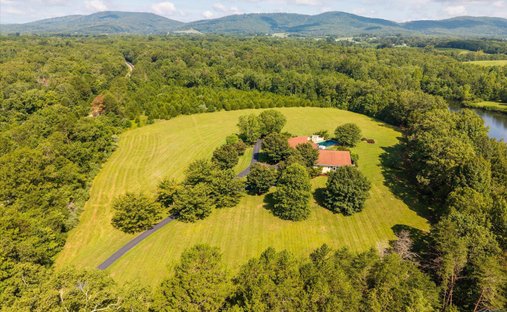 House in Keswick, Virginia, United States 1