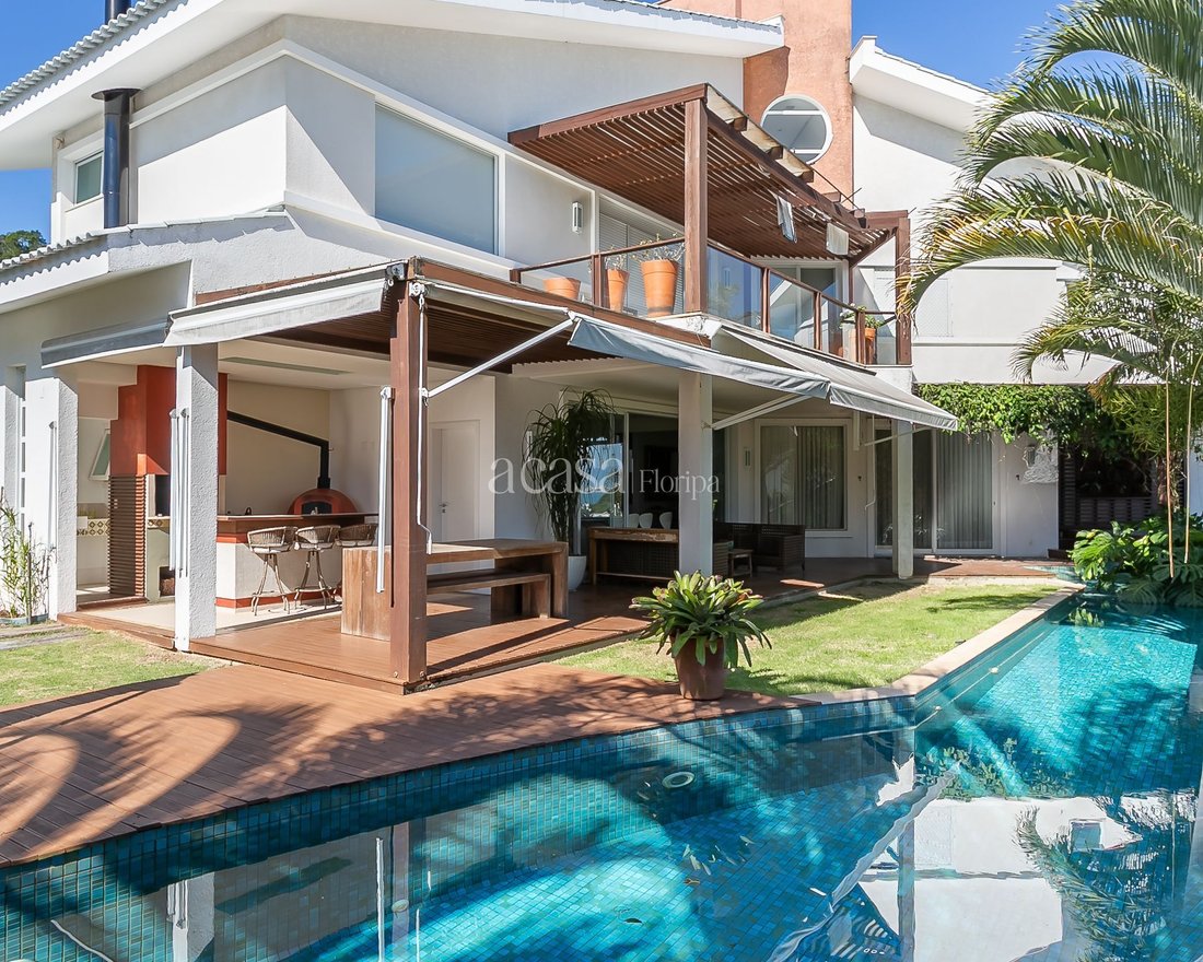 Condo in Florianópolis, State of Santa Catarina, Brazil 5 - 18691357
