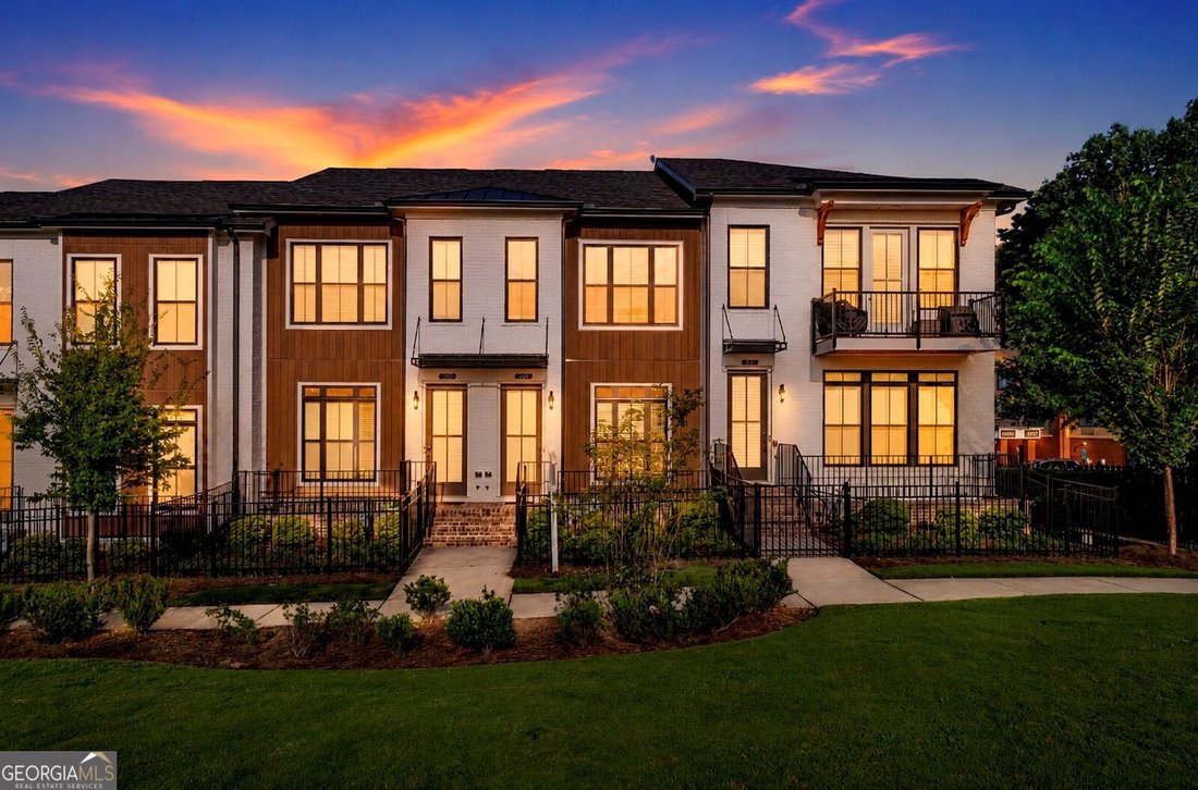 Townhouse in Alpharetta, Georgia, United States 1 - 18690881