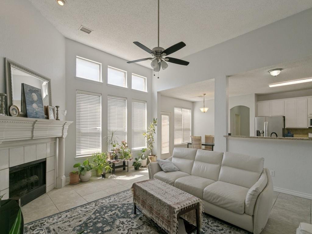 House in Plano, Texas, United States 4 - 18690787