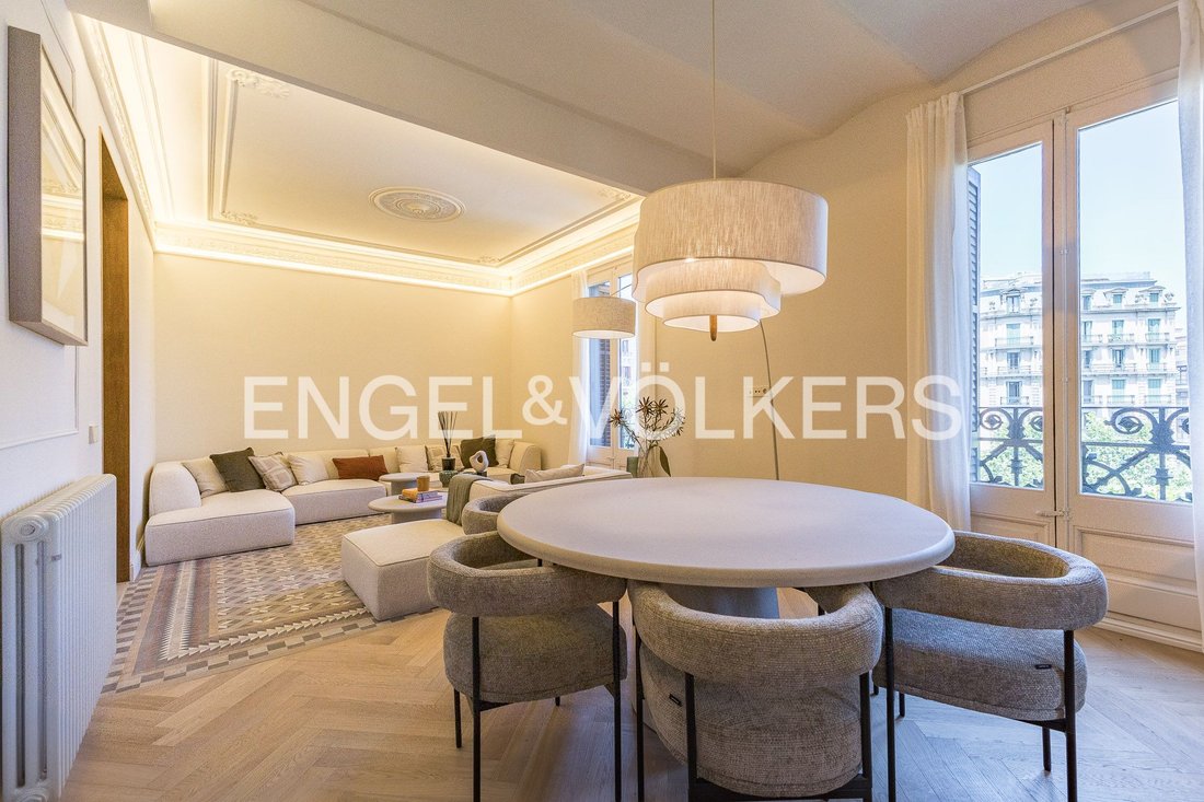 Apartamento en Eixample, Barcelona, España 5 - 18067619