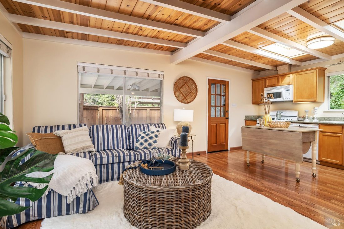 House in Fairfax, California, United States 3 - 18691105