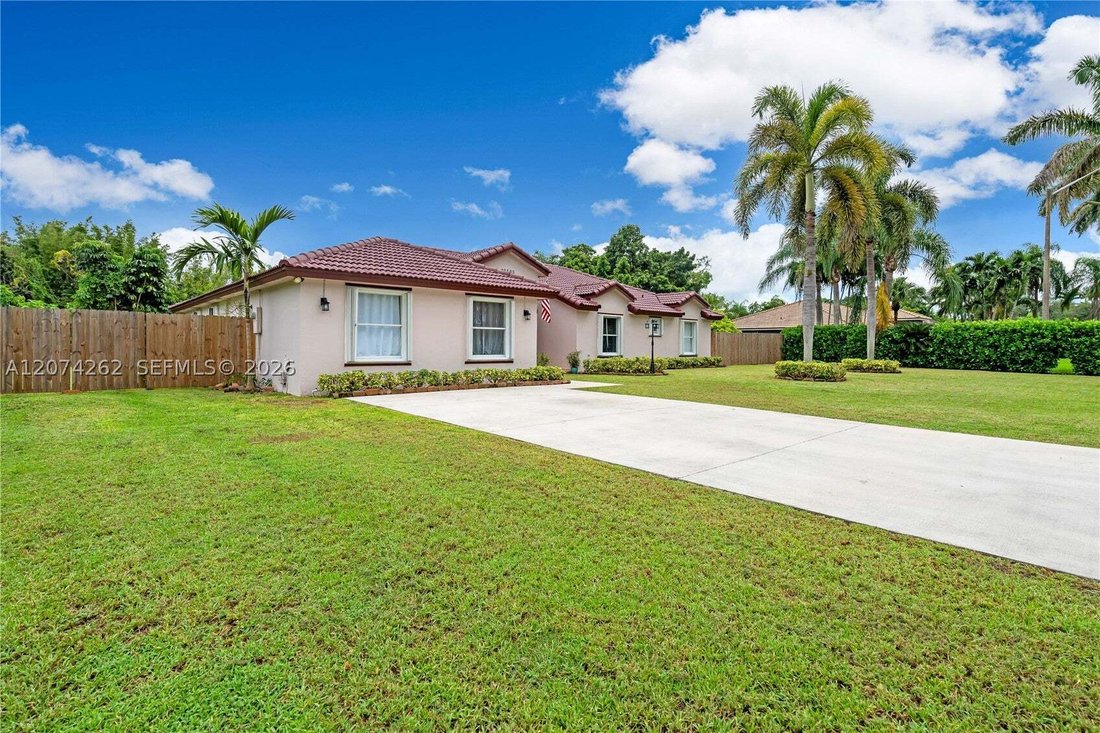 House in Homestead, Florida, United States 3 - 18689900