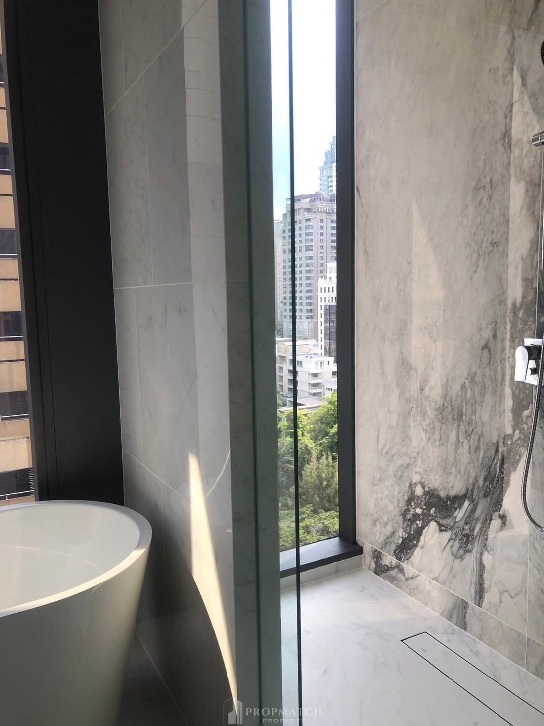 Condo in Bangkok, Bangkok, Thailand 1 - 18686545