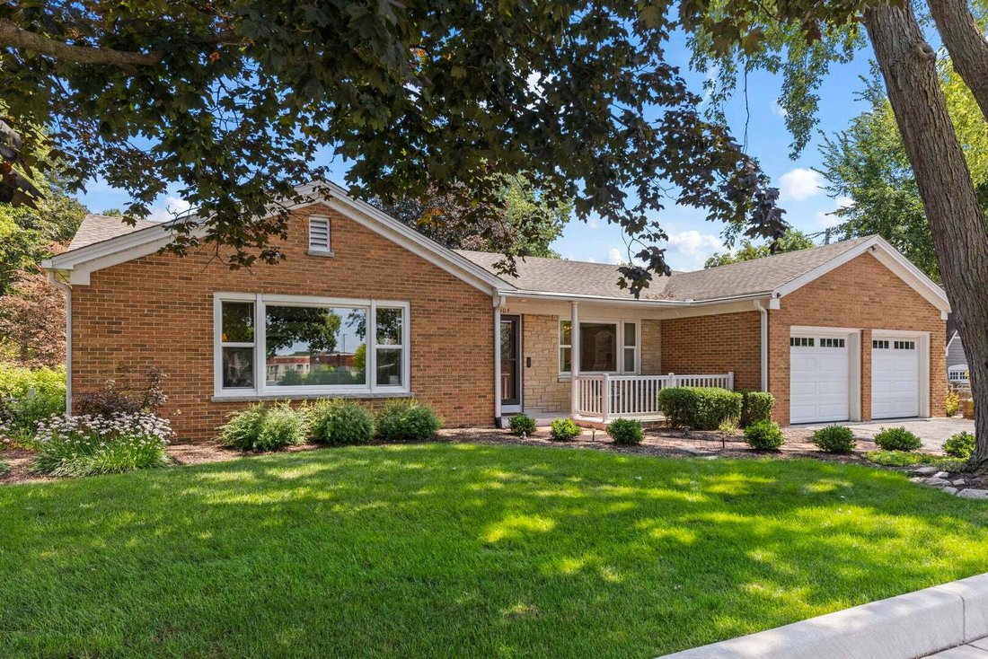 House in Naperville, Illinois, United States 1 - 18687827