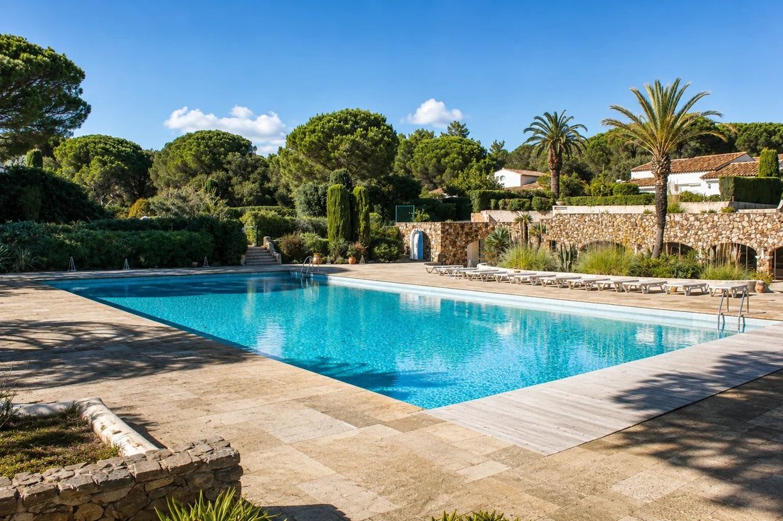 Apartment in Zone Est Diffuse, Saint-Tropez, France 3 - 18687129