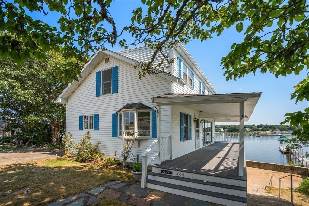 House in Bourne, Massachusetts, United States 4 - 18690948