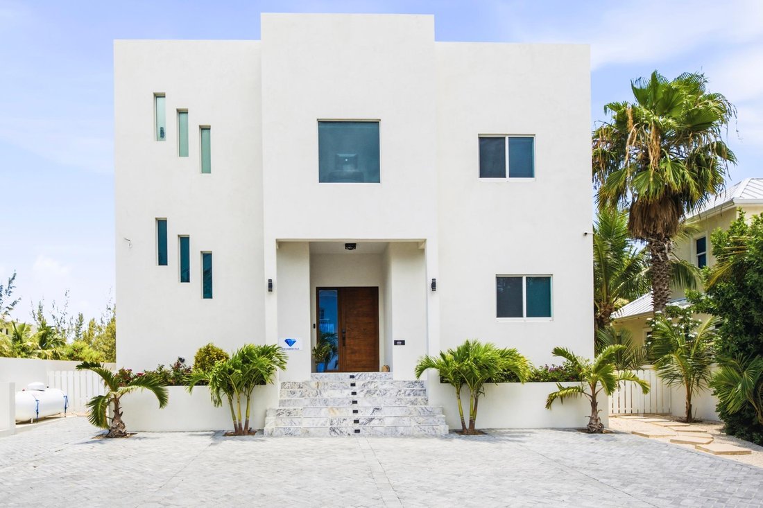 House in Long Bay Hills, Caicos Islands, Turks and Caicos Islands 2 - 18691941
