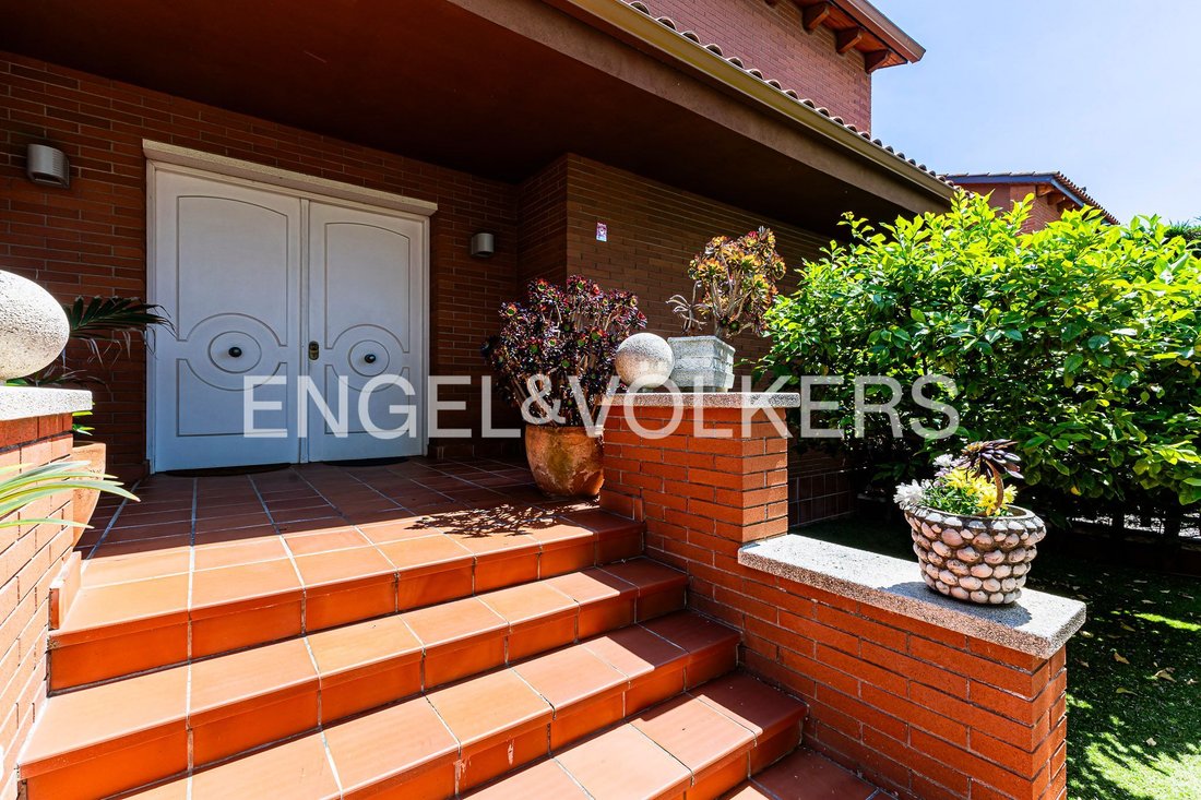 House in Sant Cugat del Valles, Catalonia, Spain 5 - 17920246