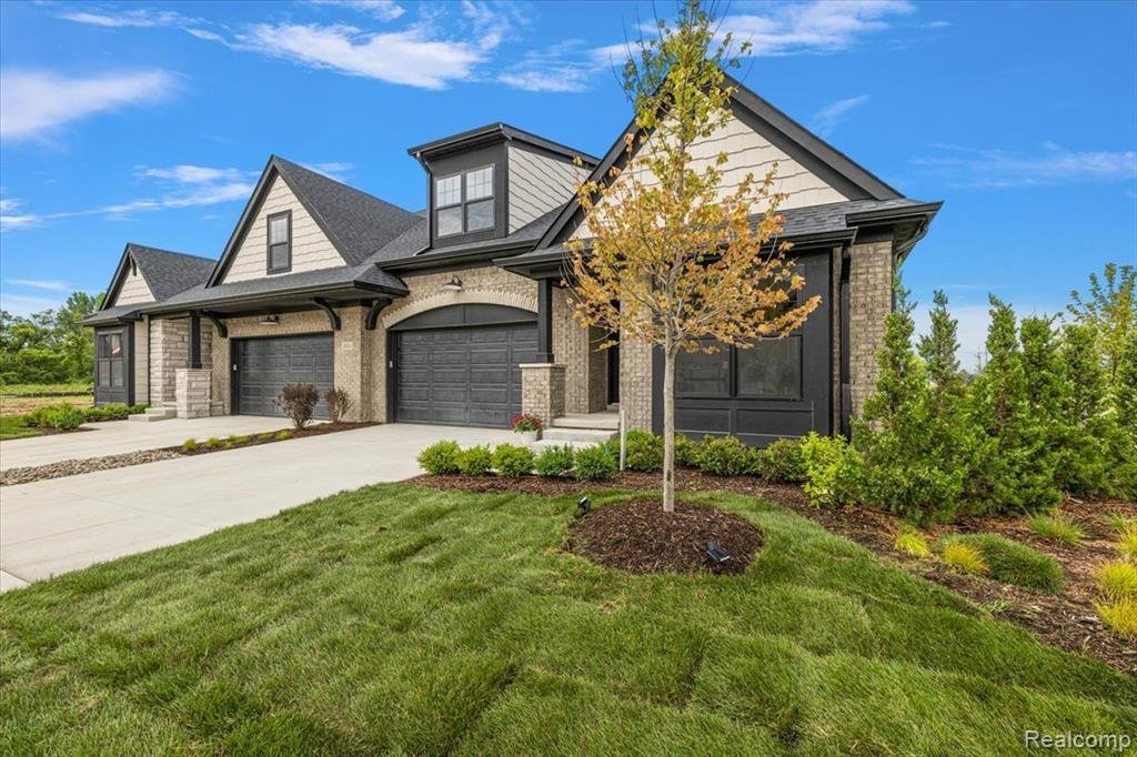 Condo in Rochester Hills, Michigan, United States 1 - 18687108