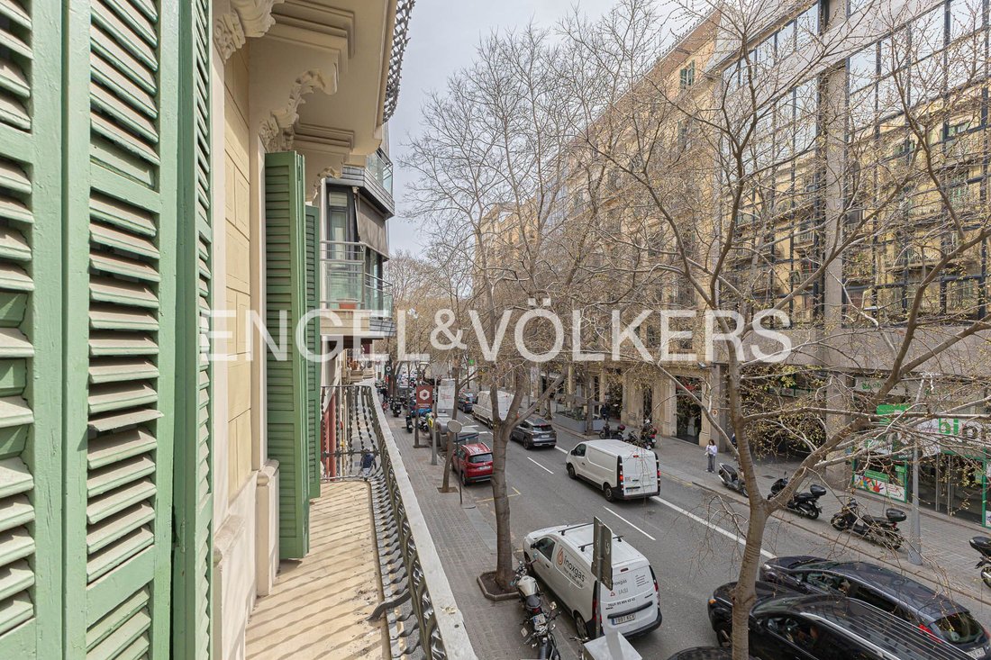 Apartment in Eixample, Barcelona, Spain 4 - 17392335