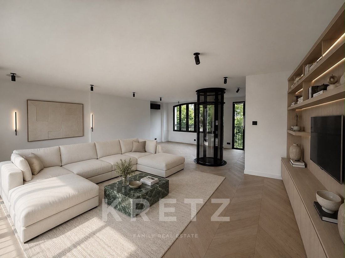 House in Carnot Gambetta, Suresnes, France 2 - 18688576