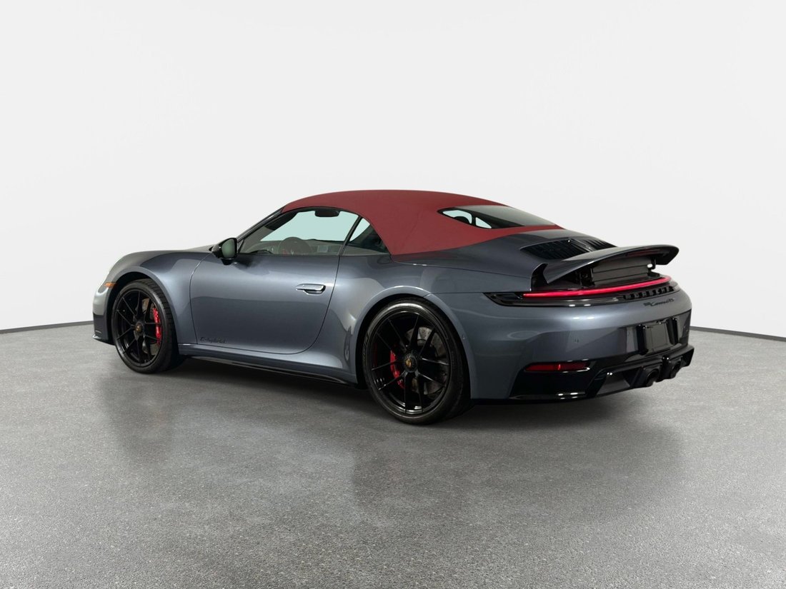 Cabriolet in Pompano Beach, FL, United States 5 - 18688241