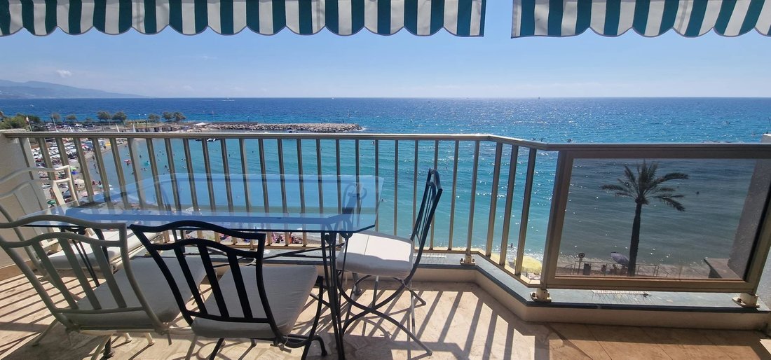 Apartment in French Riviera, Provence-Alpes-Côte d'Azur, France 1 - 18688374