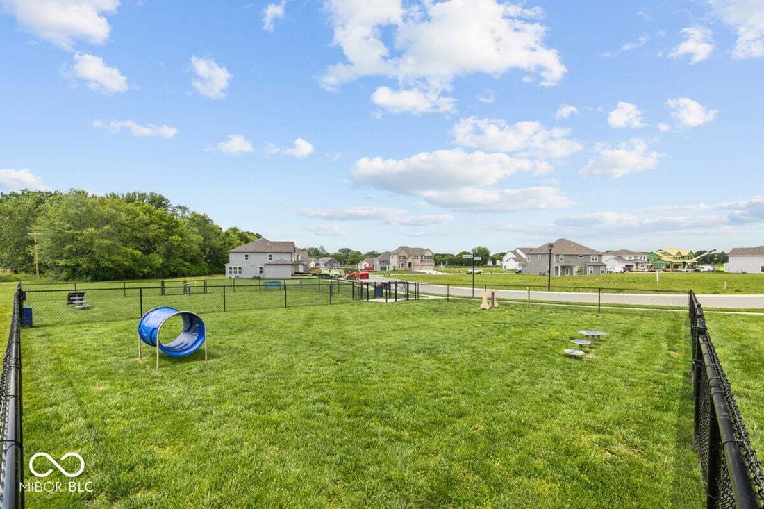 House in Greenwood, Indiana, United States 4 - 18689641