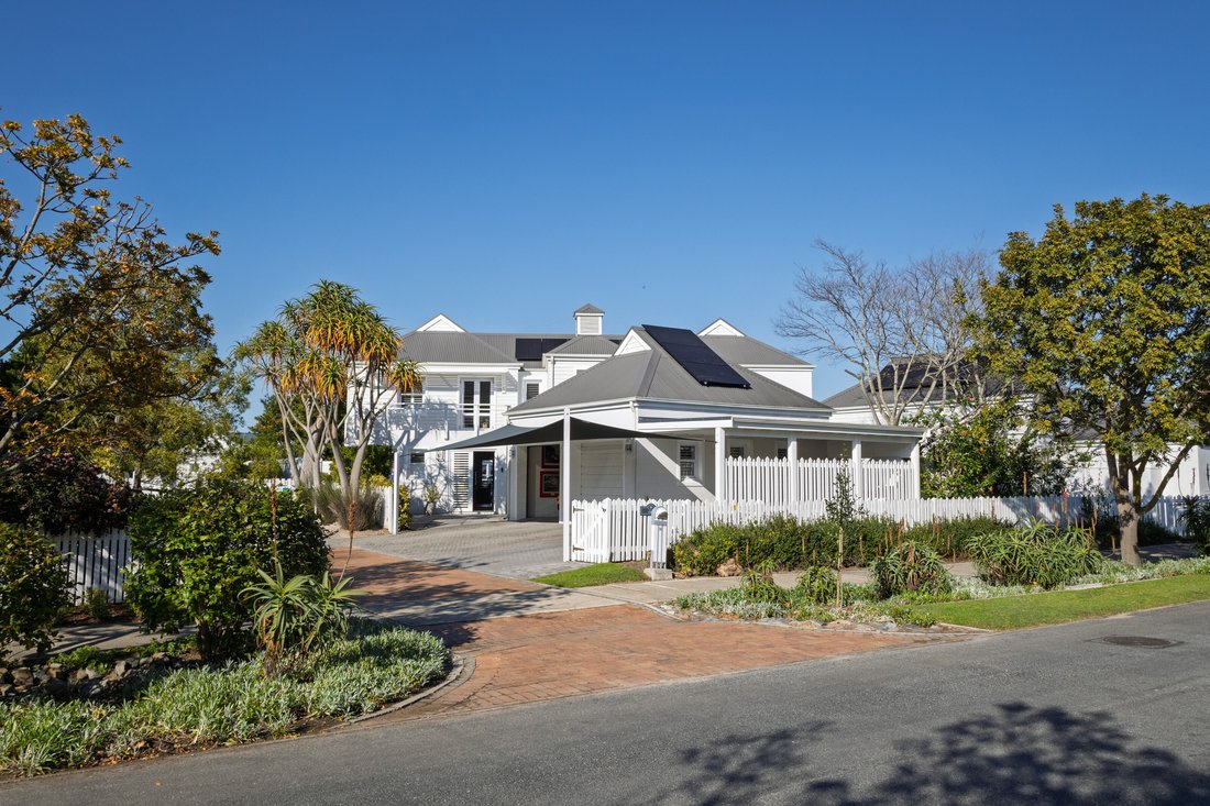 House in Hunters Home, Western Cape, South Africa 5 - 18688534