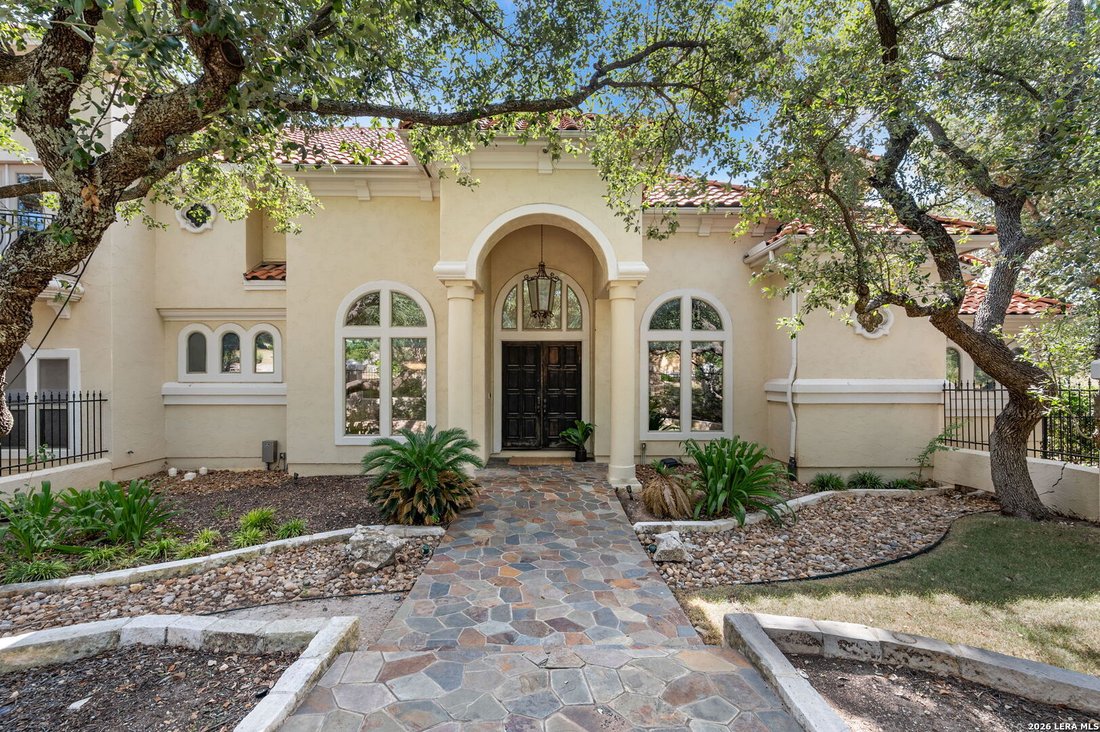 House in San Antonio, Texas, United States 1 - 18690642