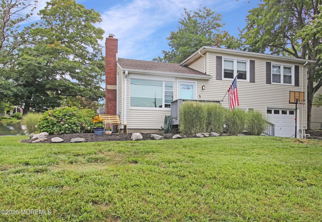 House in Neptune Township, New Jersey, United States 1 - 18687198