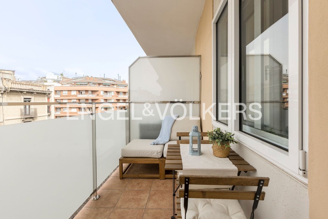 Wohnung in Eixample, Barcelona, Spanien 4 - 17341599