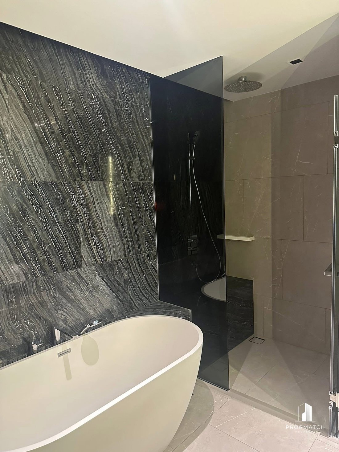 Condo in Bangkok, Bangkok, Thailand 2 - 18686768