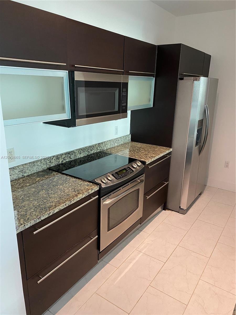 Condo in Miami, Florida, United States 2 - 18691042