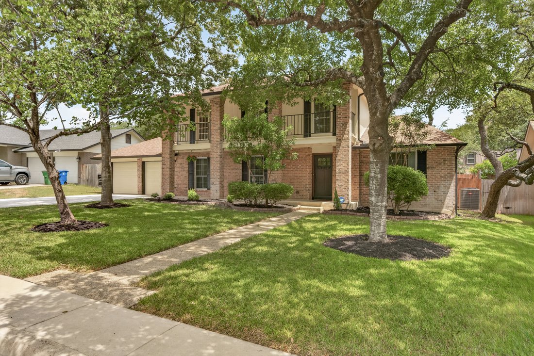 House in San Antonio, Texas, United States 3 - 18688435