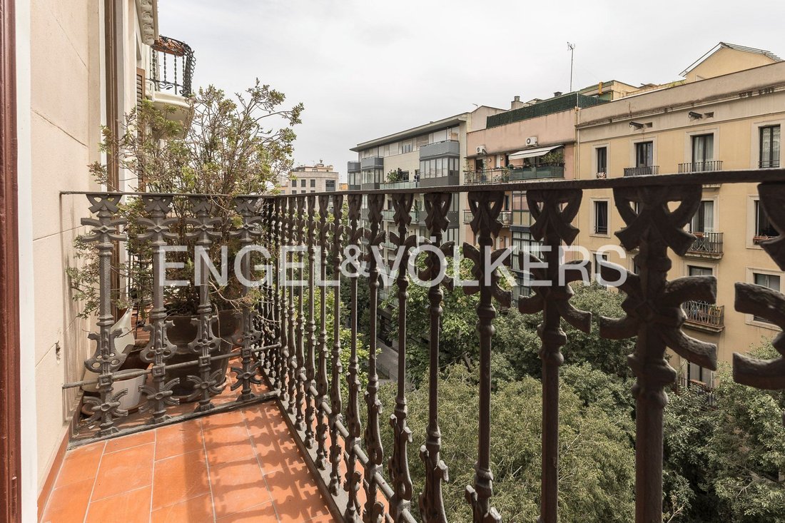 Wohnung in Eixample, Barcelona, Spanien 2 - 18460275