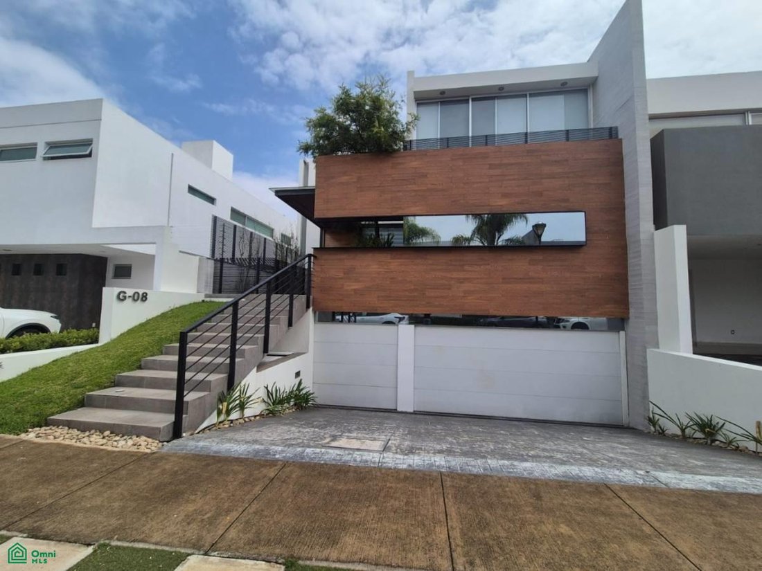 Townhouse in Zapopan, Jalisco, Mexico 1 - 18689671