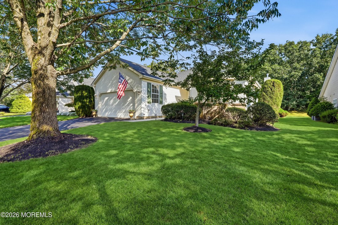 House in Lakewood Township, New Jersey, United States 3 - 18689654