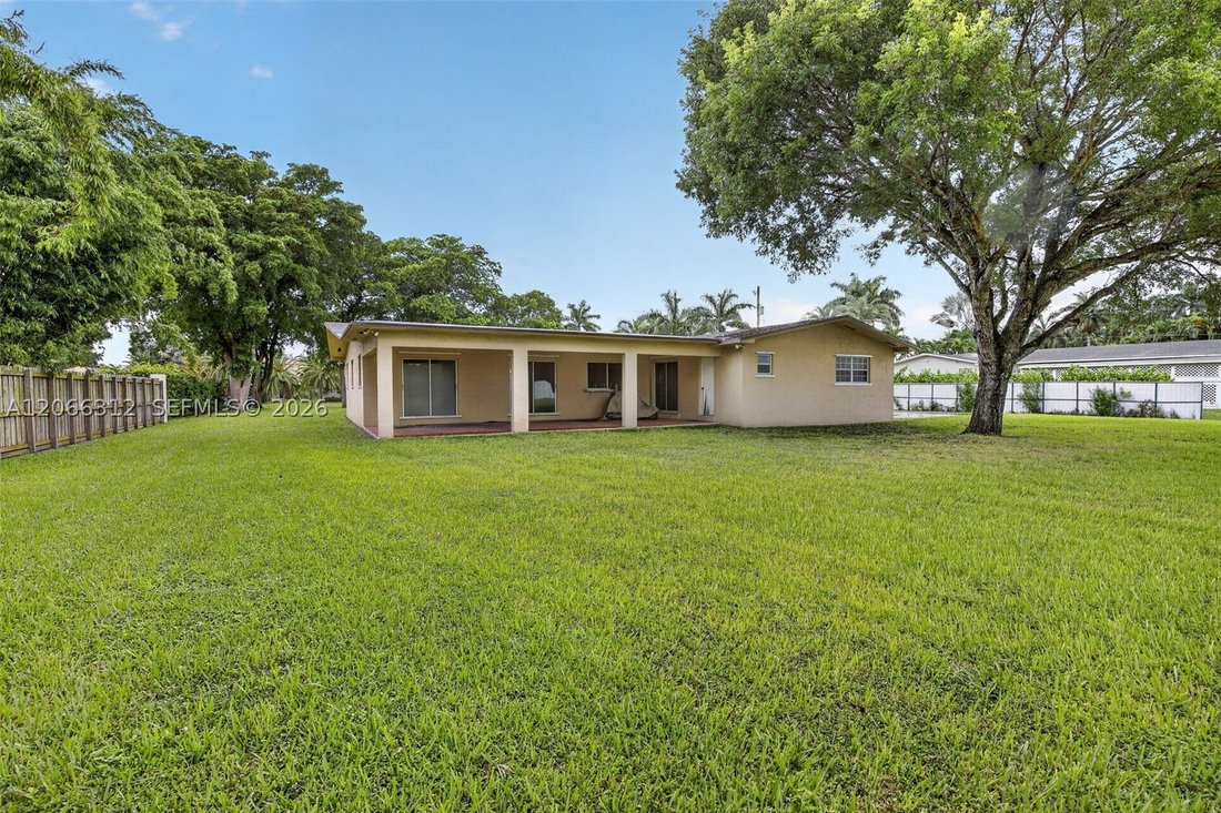 House in Miramar, Florida, United States 3 - 18687735