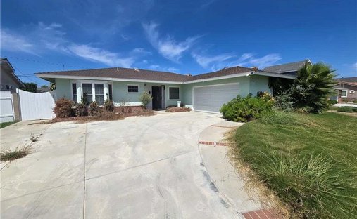 House in Fountain Valley, California, United States 1