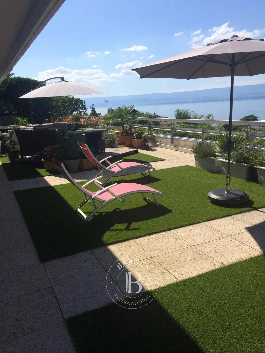 Wohnung in Evian-les-Bains, Auvergne-Rhone-Alpen, Frankreich 1 - 17448653