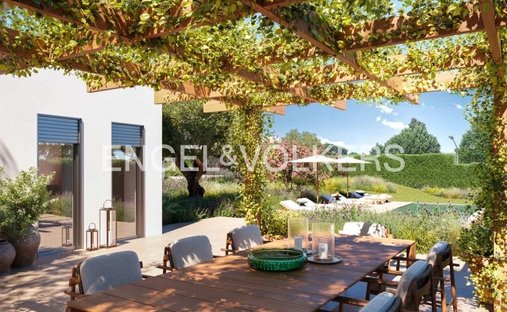 House in Moncloa-Aravaca, Madrid, Spain 1