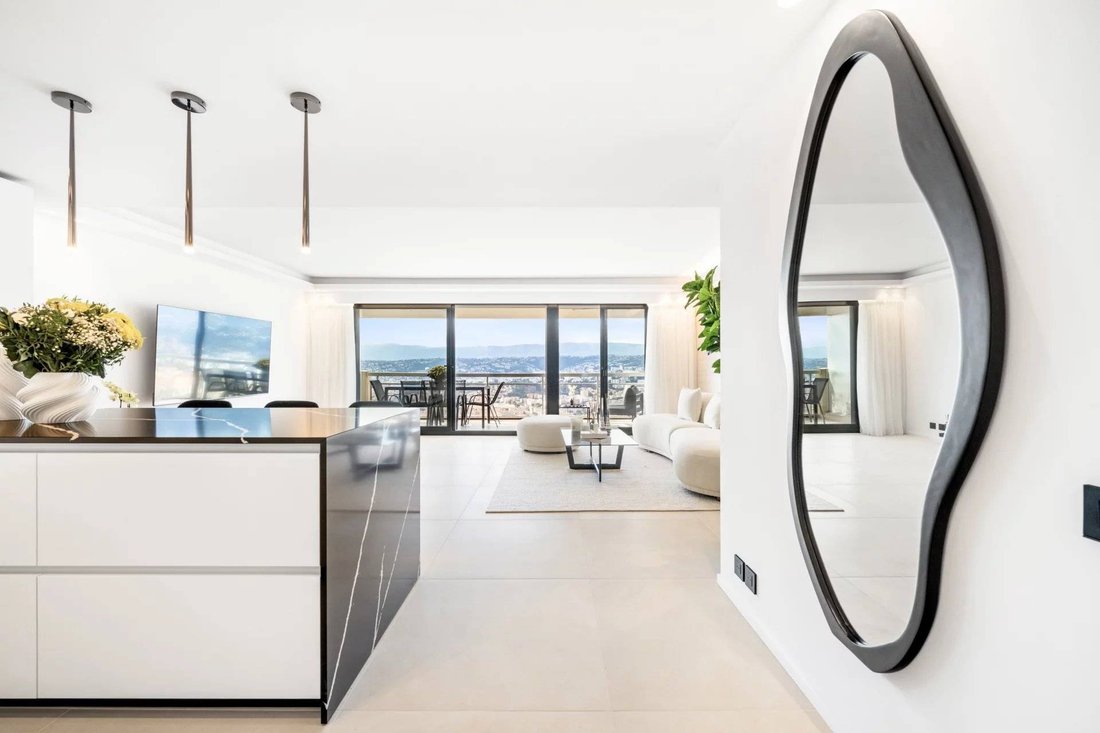 Apartment in Nice, Provence-Alpes-Côte d'Azur, France 1 - 16461079