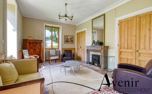 Villa in Limonest, Auvergne-Rhône-Alpes, France 1